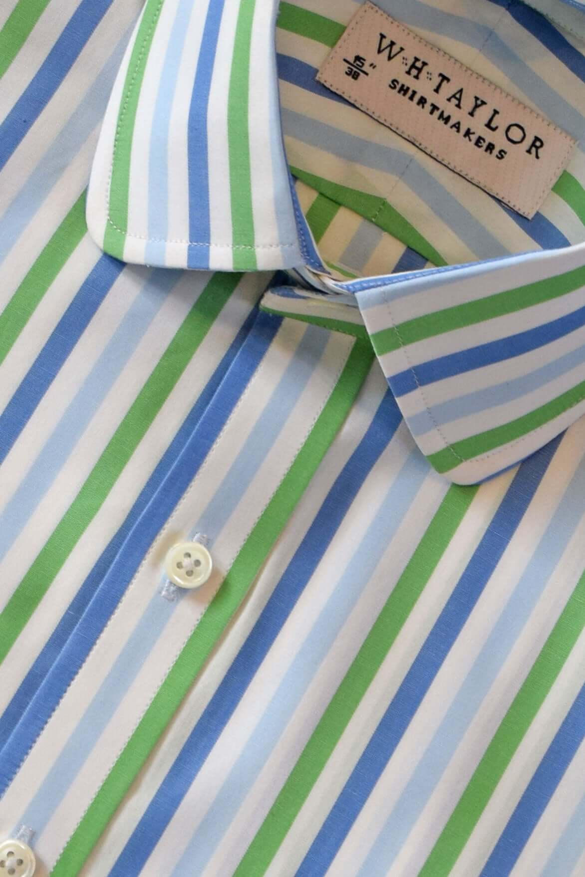 Maßgeschneidertes Popeline-Herrenhemd mit himmelblauen und gelben Bonbonstreifen