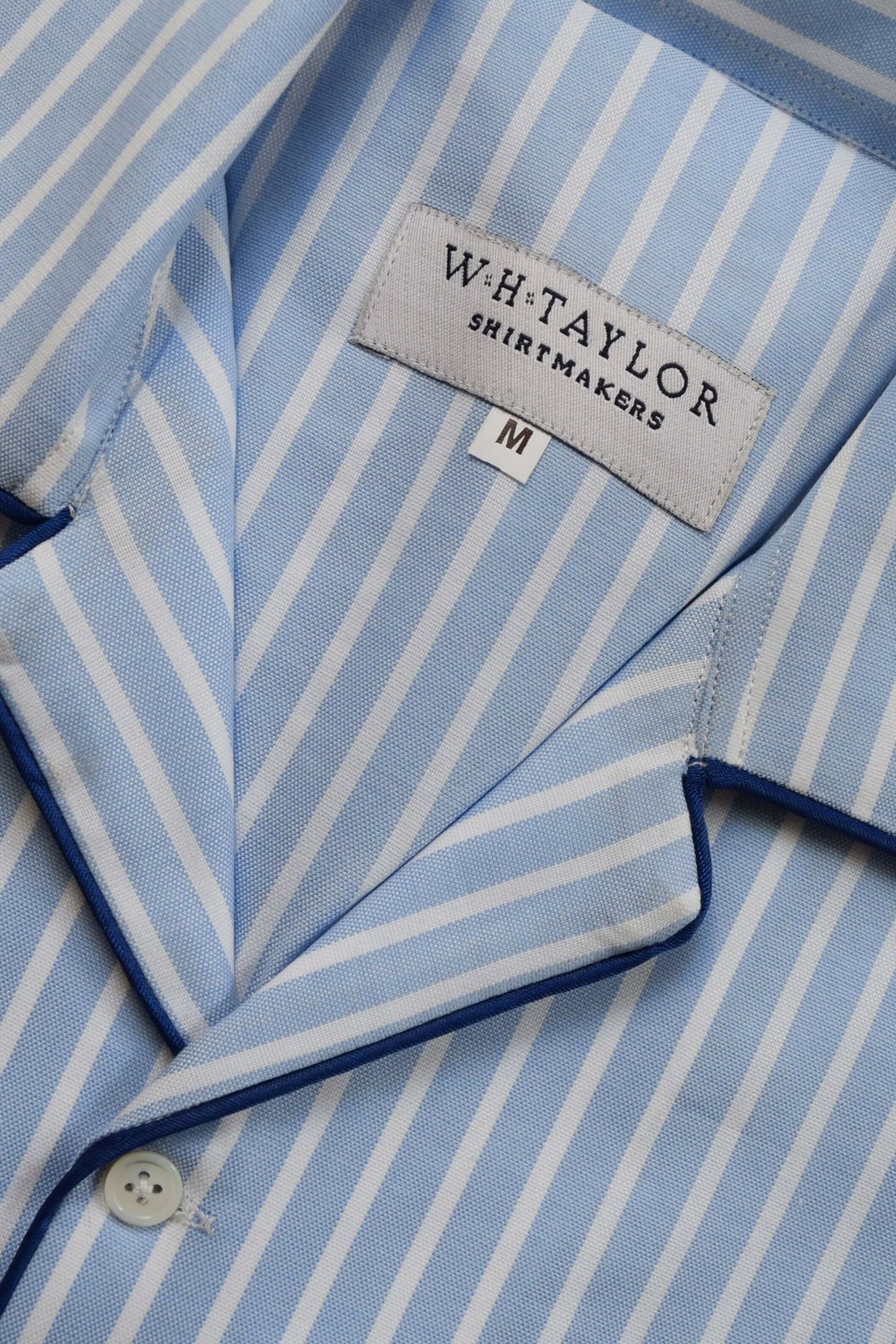 Blau-weiß gestreifter Luxus-Pyjama aus 100 % Baumwolle